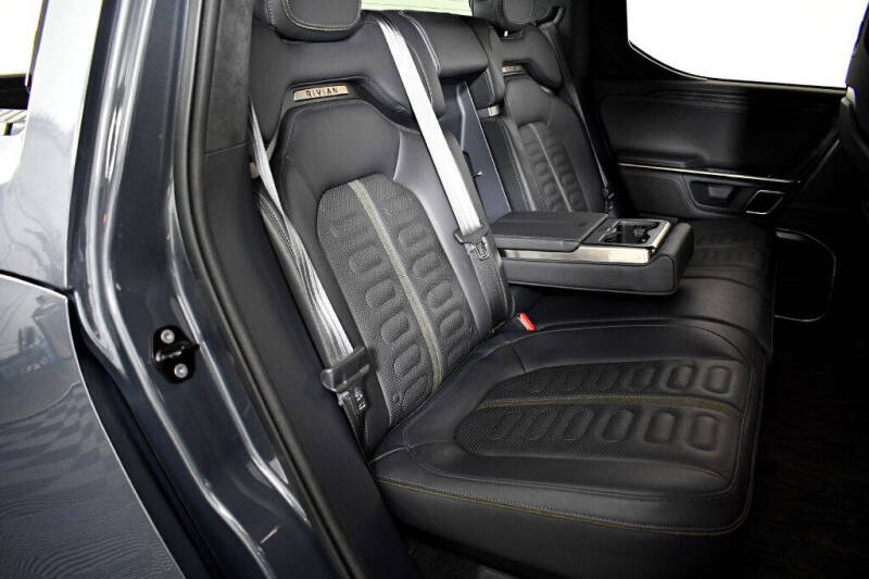 2022 Rivian R1T Launch Edition