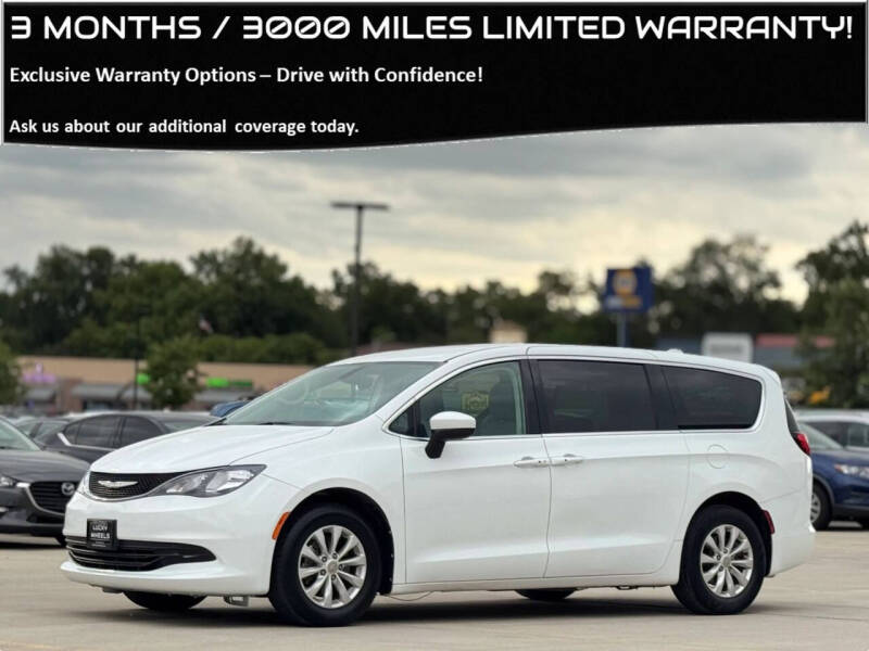 2017 Chrysler Pacifica Touring