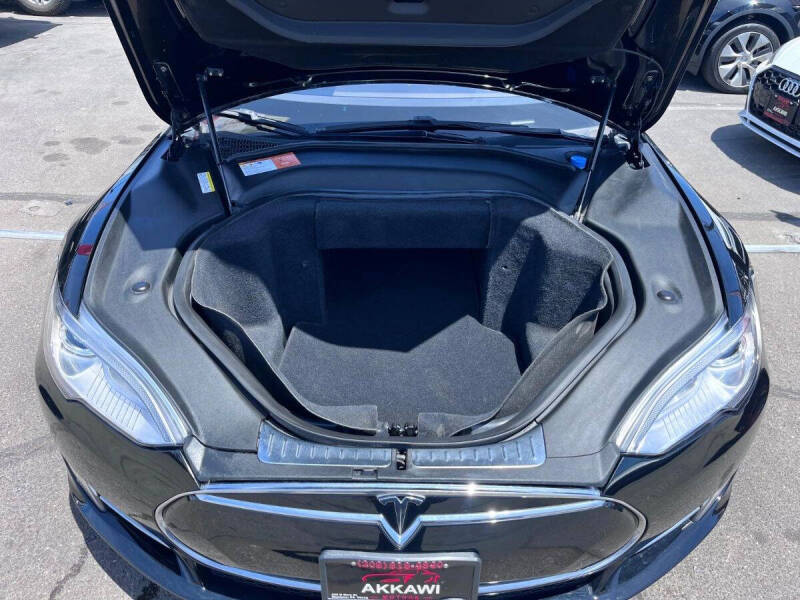 2013 Tesla Model S Performance