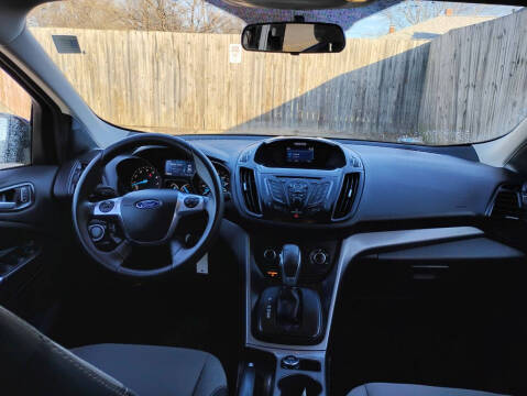 2015 Ford Escape SE