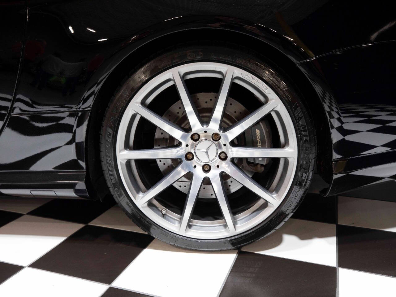 2013 Mercedes-Benz SL-Class 27
