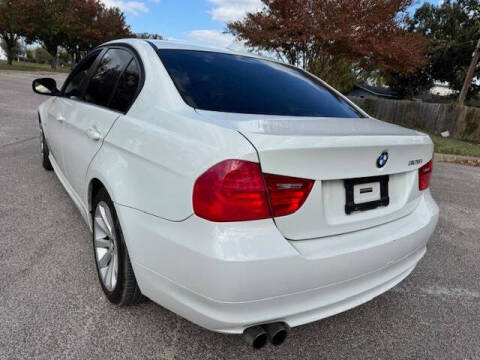 2011 BMW 3 Series 328i