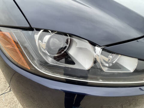 2020 Jaguar F-PACE 25t Prestige