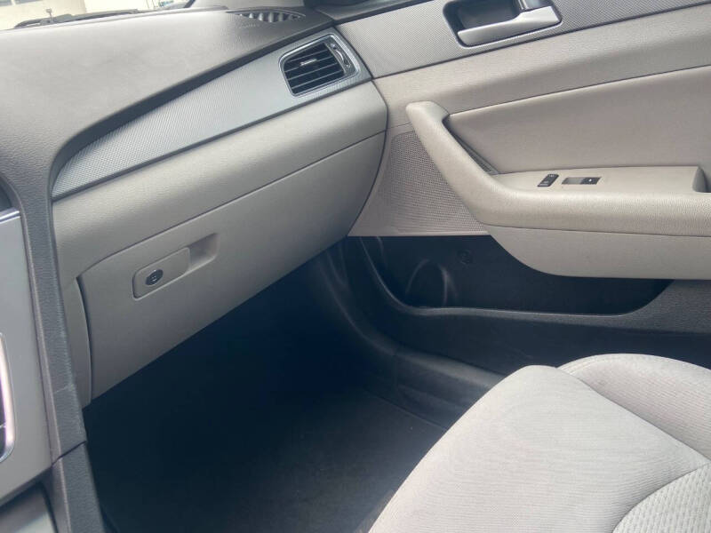 2015 Hyundai Sonata SE