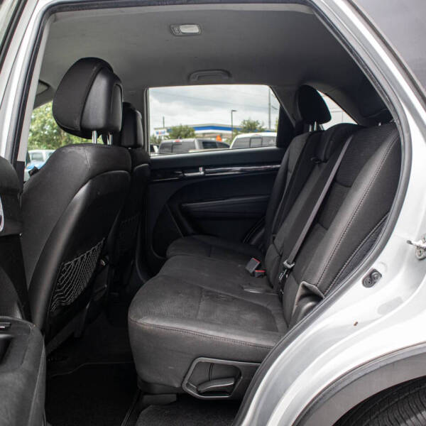 2014 Kia Sorento LX