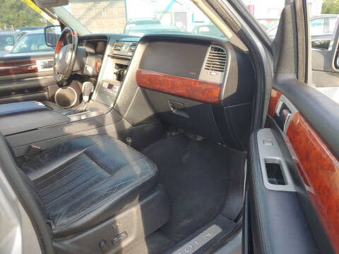 2003 Lincoln Navigator Luxury