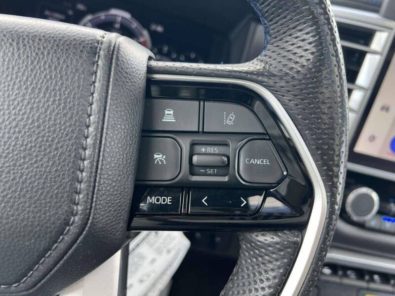 2024 Toyota Sequoia Platinum