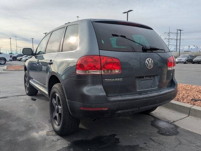 2004 Volkswagen Touareg for sale at Axio Auto Boise in Boise, ID