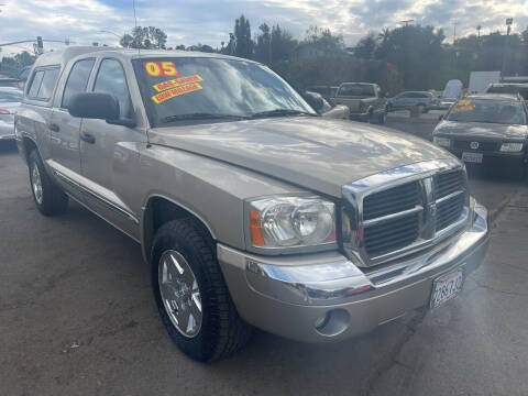 2005 Dodge Dakota for sale at 1 NATION AUTO GROUP in Vista CA