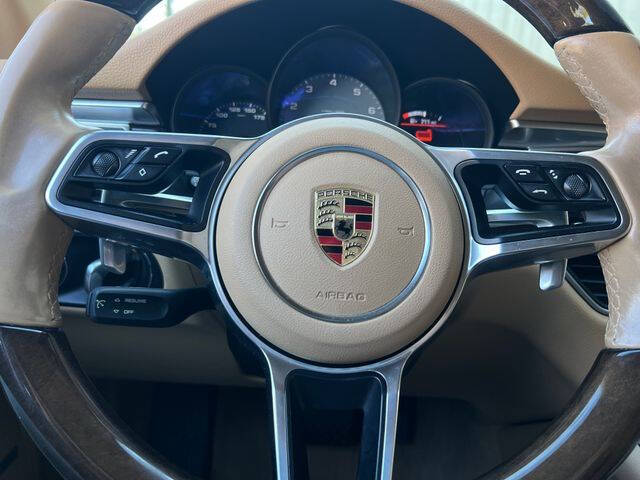 2016 Porsche Macan S