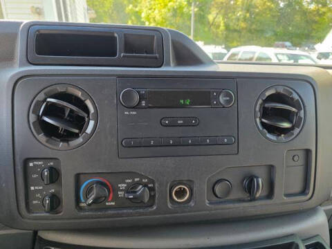 2010 Ford E-Series E-250