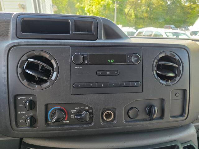 2010 Ford E-Series E-250