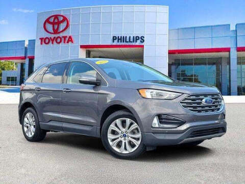 2022 Ford Edge Titanium