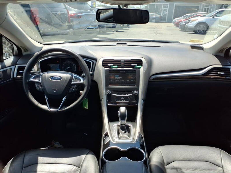 2014 Ford Fusion SE