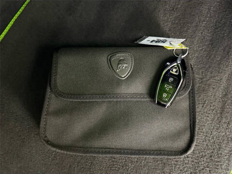 2022 Lamborghini Urus