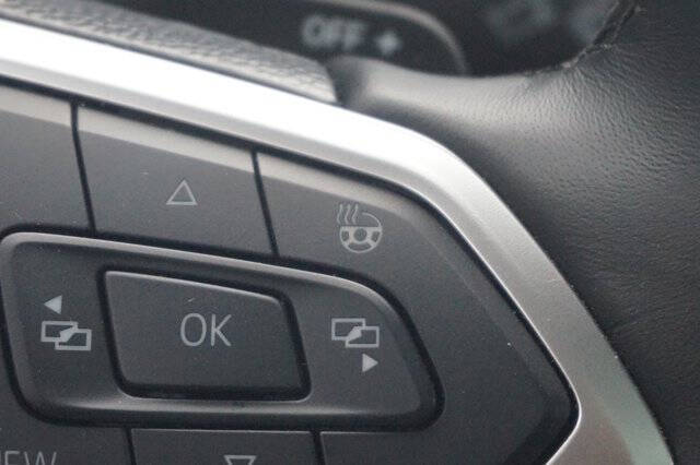 2024 Volkswagen Atlas Cross Sport SEL Premium R-Line 4Motion