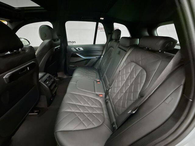 2024 BMW X5 xDrive50e