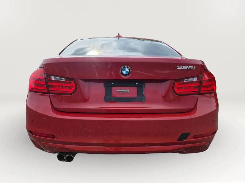 2015 BMW 3 Series 328i