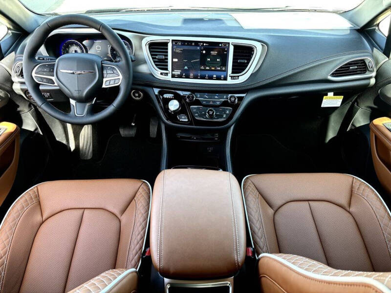 2026 Chrysler Pacifica Pinnacle