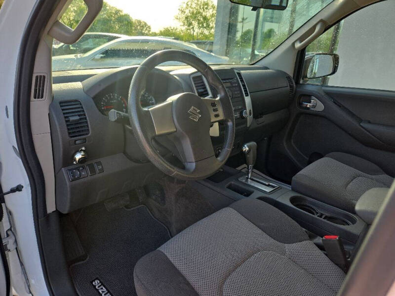 2012 Suzuki Equator Sport
