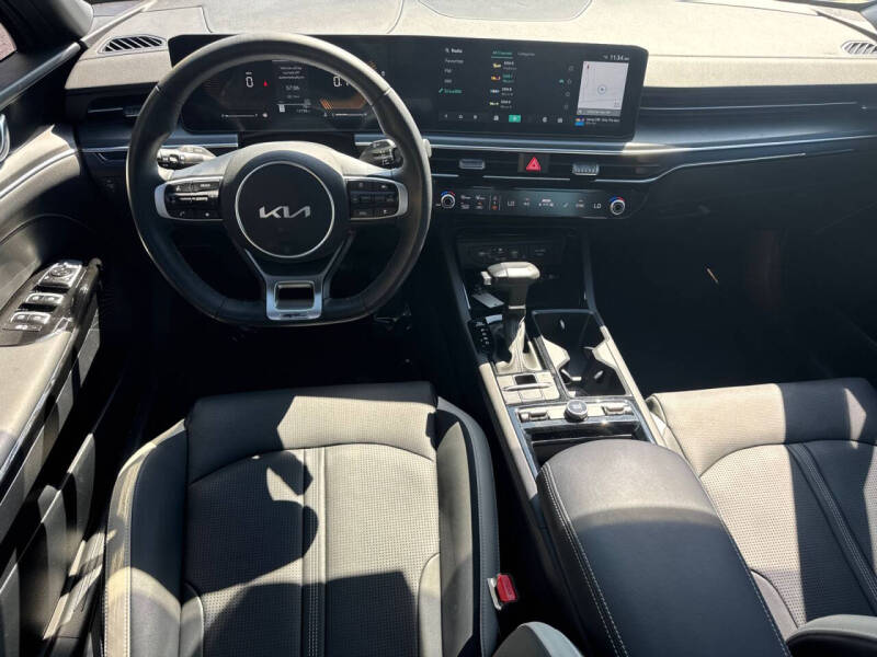 2025 Kia K5
