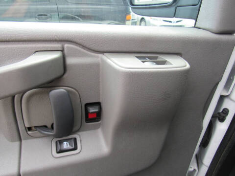 2020 Chevrolet Express 2500