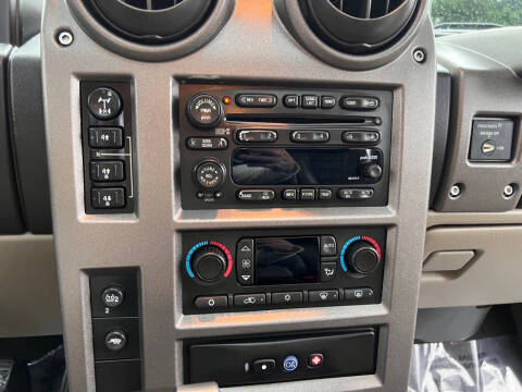 2004 HUMMER H2