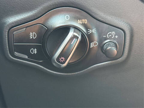 2017 Audi Q5 2.0T quattro Premium Plus