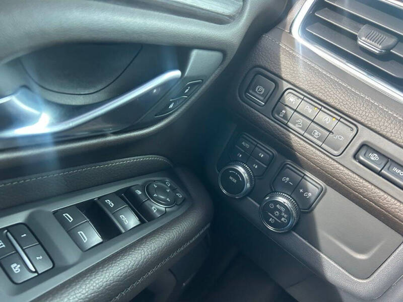 2022 GMC Yukon Denali