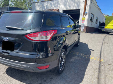 2014 Ford Escape S