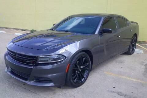 2018 Dodge Charger for sale at Crown Auto Sales in Sugar Land TX