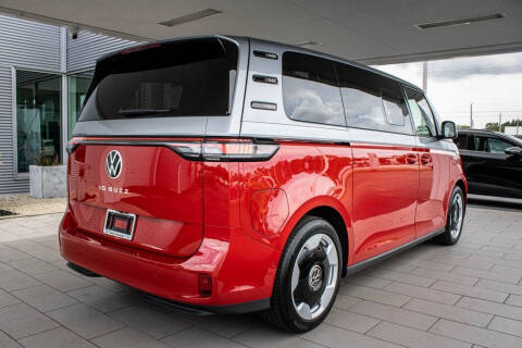 2025 Volkswagen ID. Buzz Pro S Plus