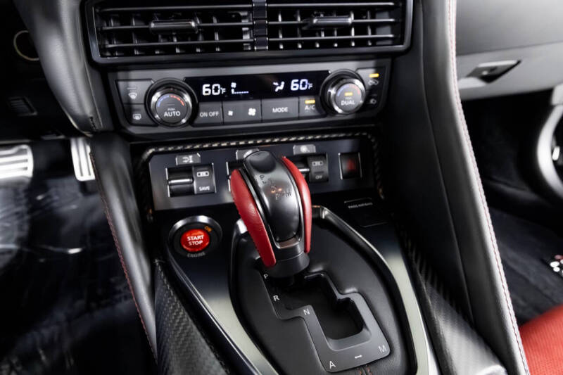 2017 Nissan GT-R NISMO