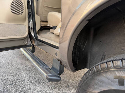 2005 Ford Excursion Limited