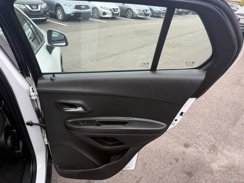 2021 Chevrolet Trax LS