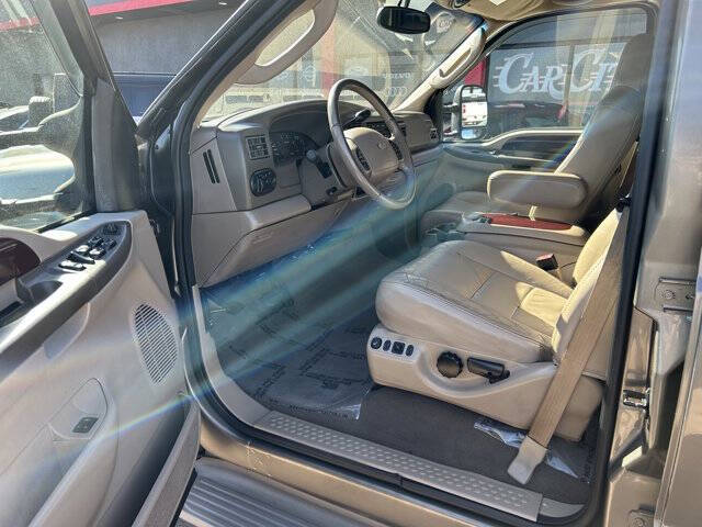 2004 Ford Excursion Limited