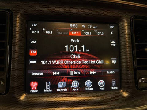 2015 Dodge Challenger SXT Plus