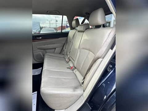 2013 Subaru Outback 2.5i Limited