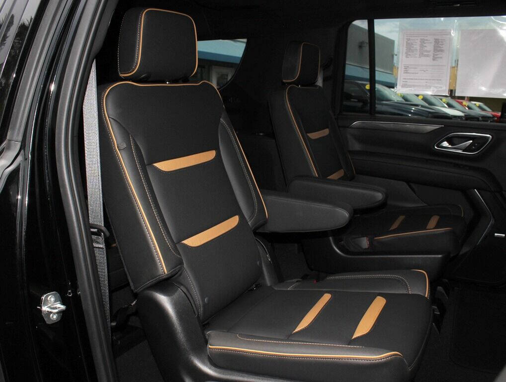 2023 GMC Yukon XL SUV / Crossover - $78,000