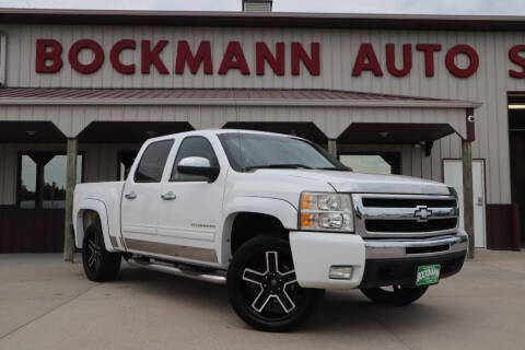 2011 Chevrolet Silverado 1500 for sale at Bockmann Auto Sales in Saint Paul NE