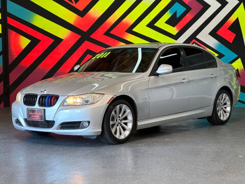 2011 BMW 3 Series for sale at Continental Car Sales in San Mateo CA
