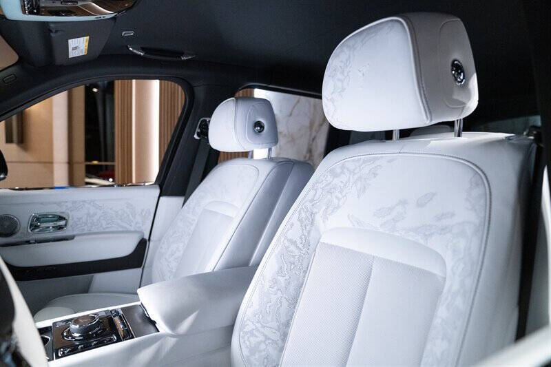 2027 Rolls-Royce Cullinan