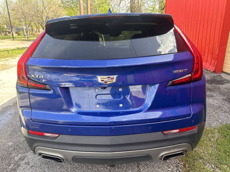 2021 Cadillac XT4 Premium Luxury