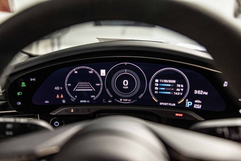 2023 Porsche Taycan GTS