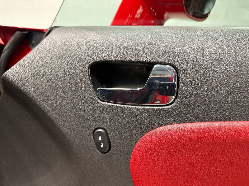 2008 Saturn SKY Red Line