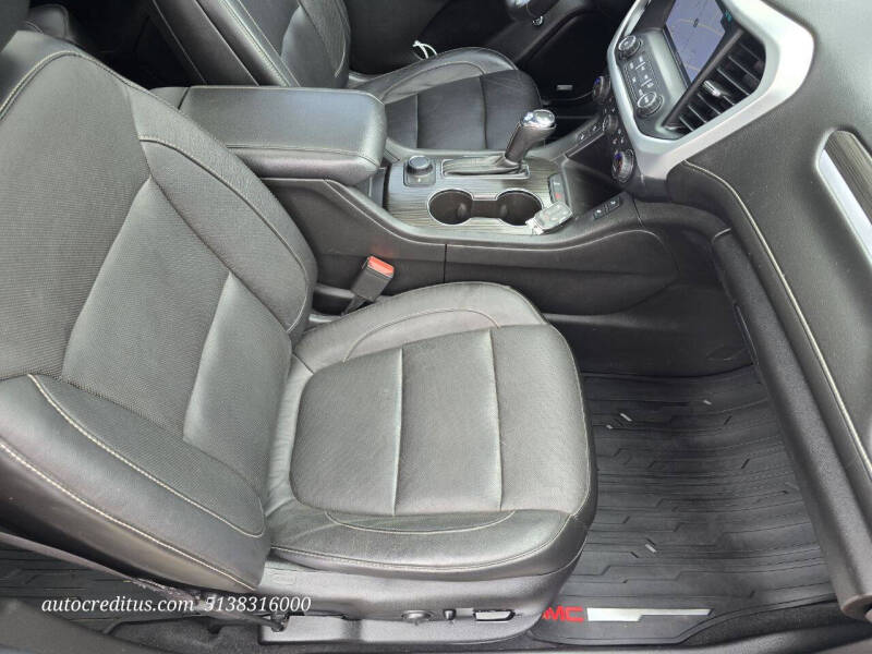 2017 GMC Acadia SLT-1