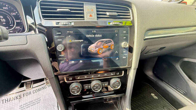 2018 Volkswagen Golf R 4Motion