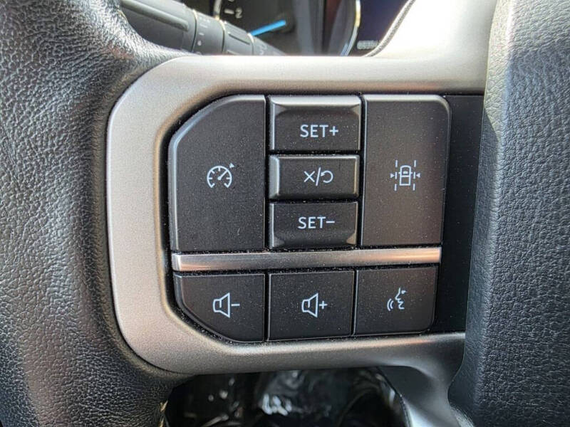 2023 Ford Expedition MAX XLT