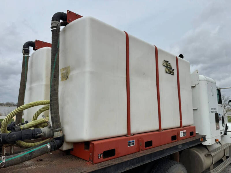 1995 Freightliner FLD120