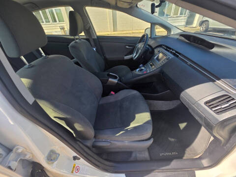 2012 Toyota Prius Two